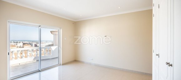 Дом с 4 спальнями в Лагуш, Португалия № 73392 31