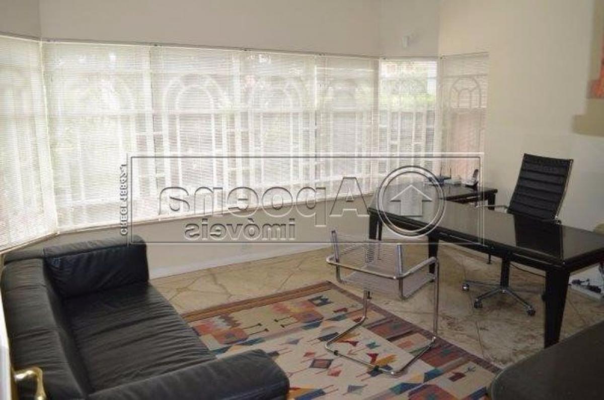 Casa de 4 dormitorios en Sao Paulo, Brazil No. 497595