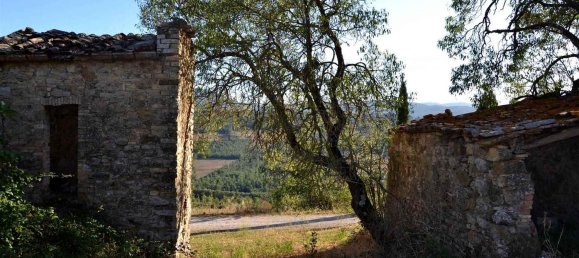 Casa de 11 divisões em Castelnuovo di Val di Cecina, Italy N.º 115863 5