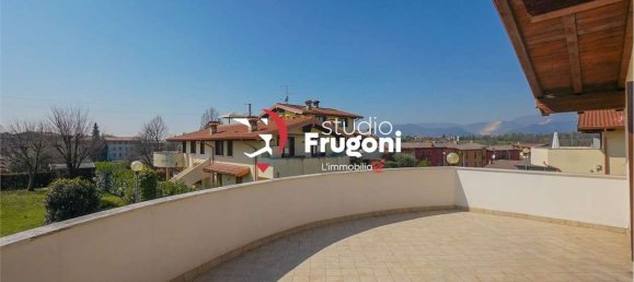 3 rooms Apartment in Bedizzole, Italy No. 4692 3