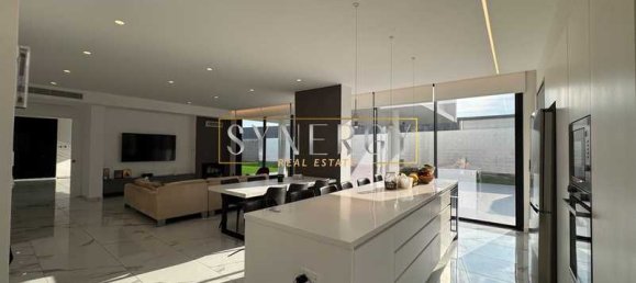 Propiedad comercial de 4 dormitorios en Kato Deftera, Cyprus No. 19732 3