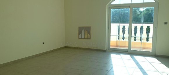 5 bedrooms Villa in Jumeirah Park, UAE No. 8001 11