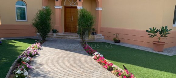 5 bedrooms Villa in Jumeirah Park, UAE No. 8001 19