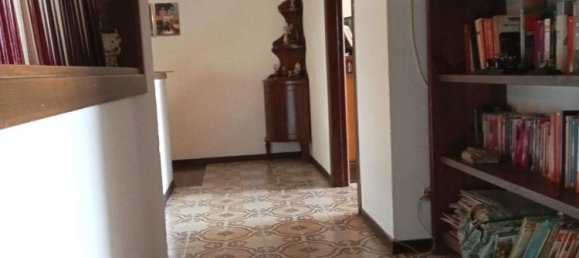 5 rooms Apartment in Grosseto, Italy No. 153397 7