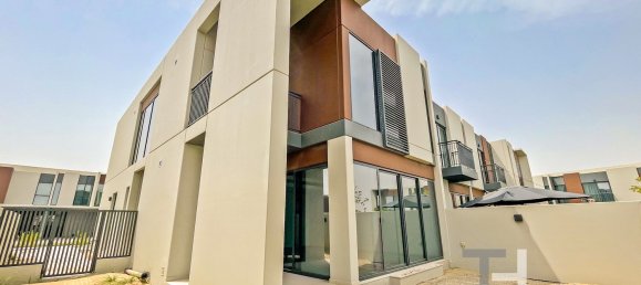 4 غرف نوم فيلا في دبي, UAE رقم 30551 2