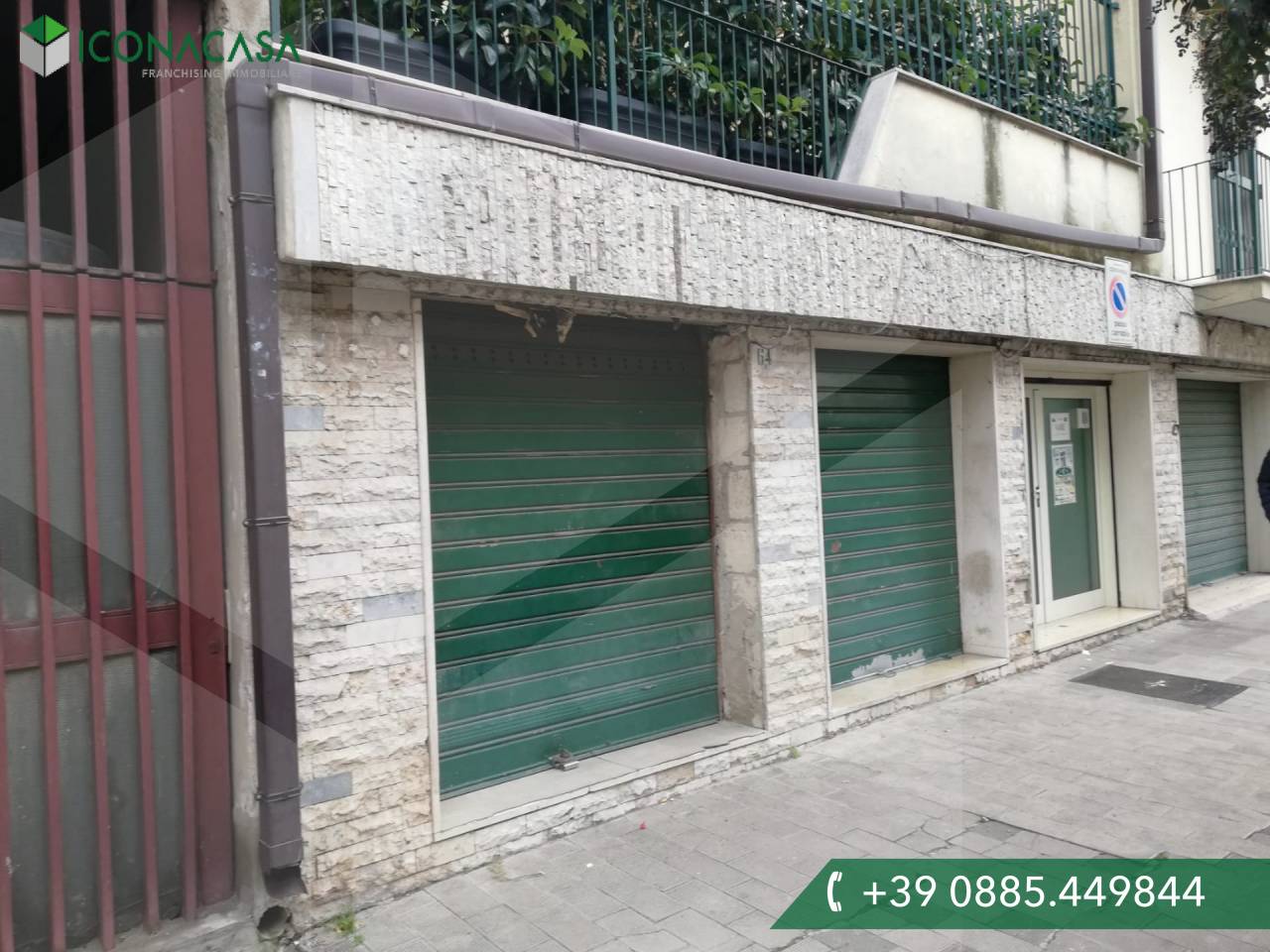1 room Commercial property in Cerignola, Italy No. 32575