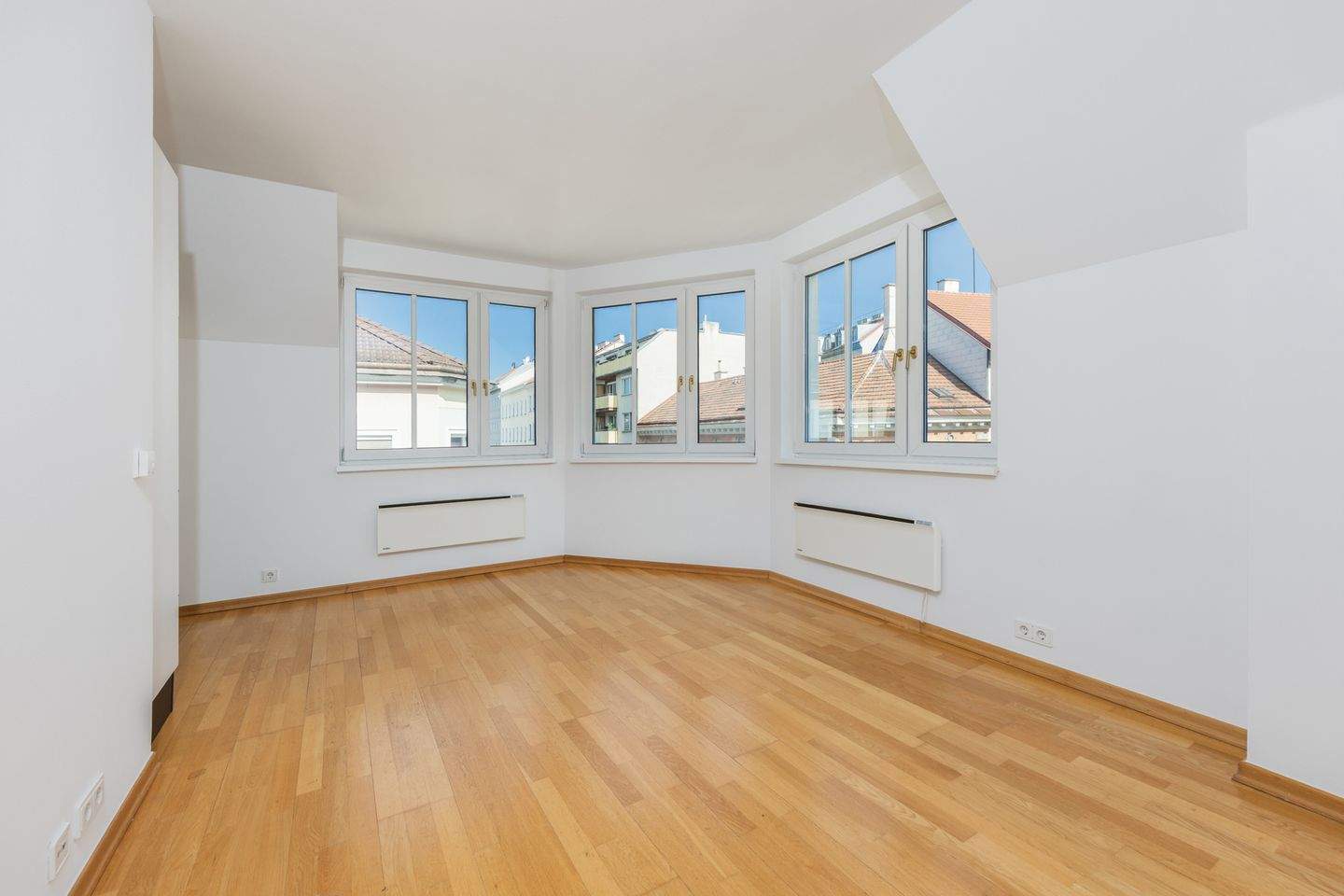 2غرفة شقة في Hernals, Austria رقم 143951