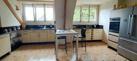 Дом с 3 спальнями в Крепи-ан-Валуа, Франция № 94076 3