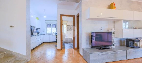 Вилла с 2 спальнями в Тиволи, Италия № 15713 8