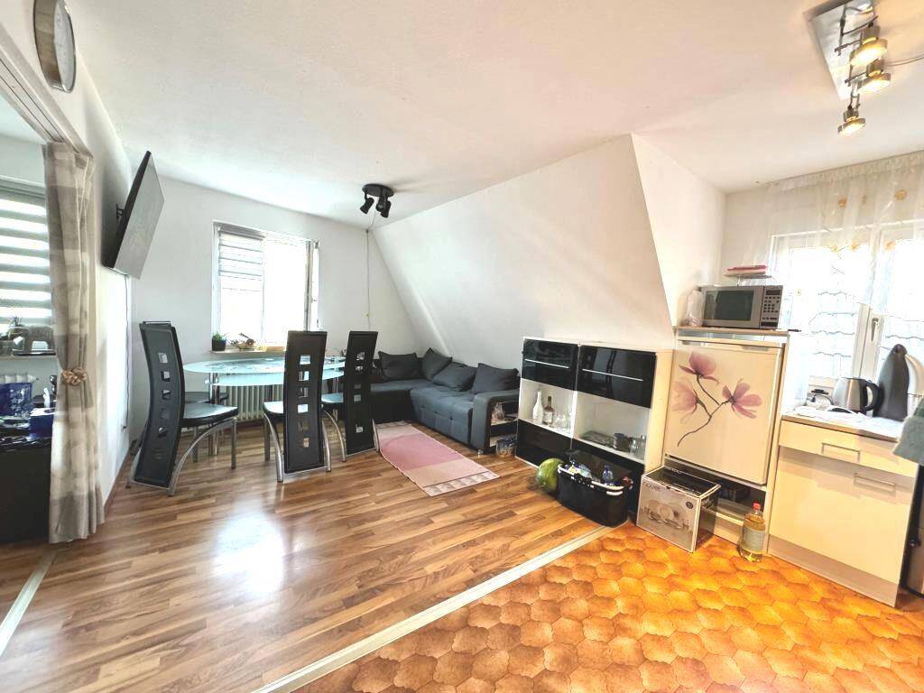 Apartamento de 2 divisões em Rems-Murr-Kreis, Germany N.º 16673