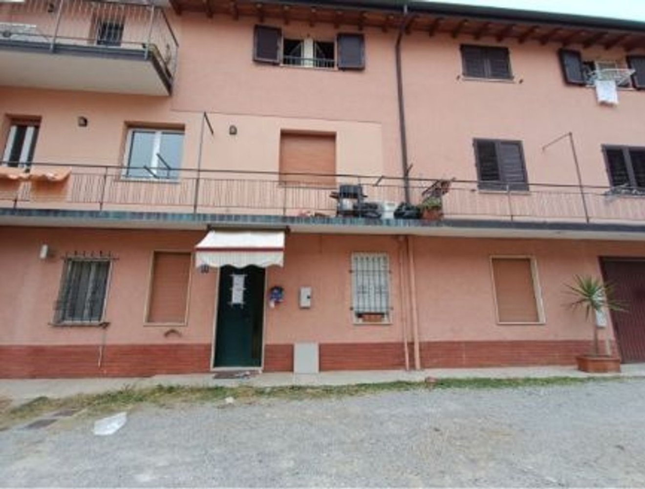 Apartamento de 3 divisões em Osio Sotto, Italy N.º 181114