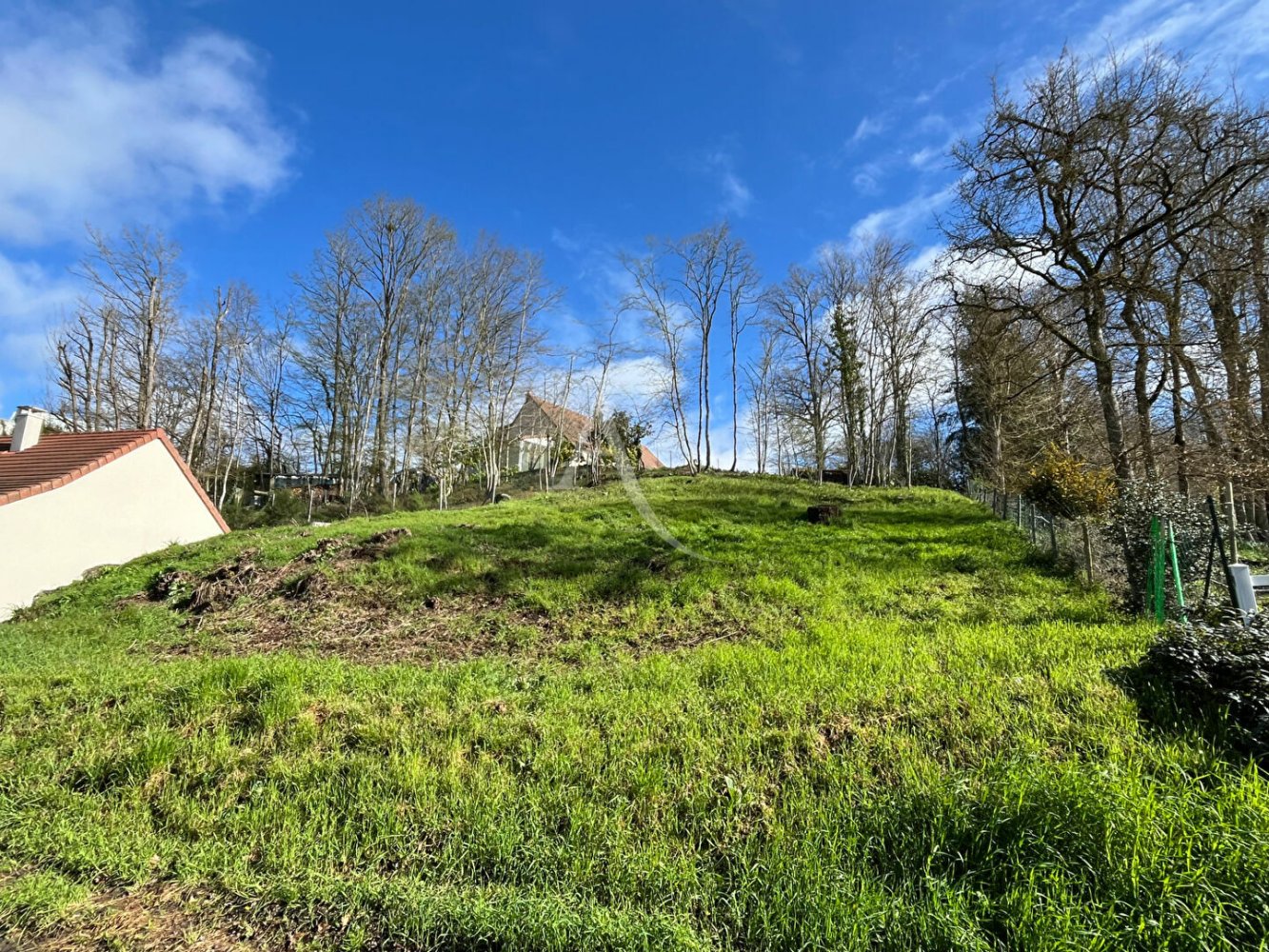  Land in Chailles, France No. 67319