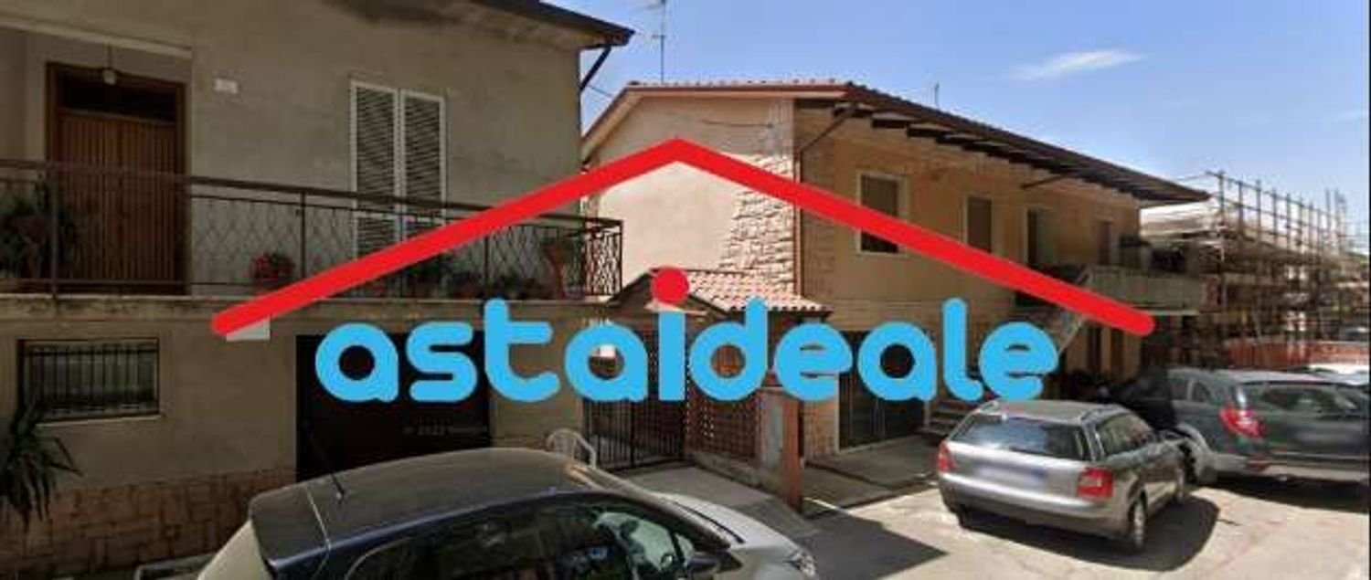 4 rooms Apartment in Bastia Umbra, Italy No. 193654