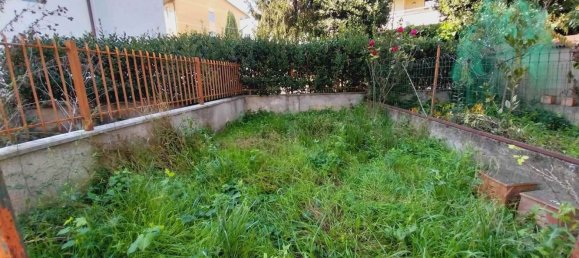 4 rooms Apartment in Empoli, Italy No. 199061 28