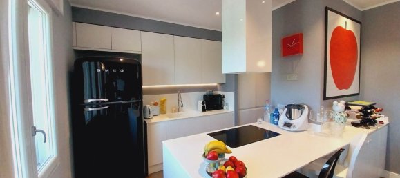 4 rooms Apartment in Empoli, Italy No. 199061 8