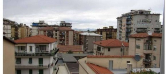 3 rooms Apartment in Colleferro, Italy No. 198158 2