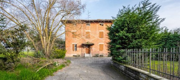 3 bedrooms House in Noceto, Italy No. 131840 23