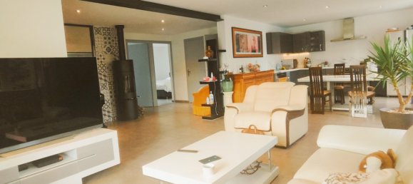 7 bedrooms Villa in Poisy, France No. 265287 2