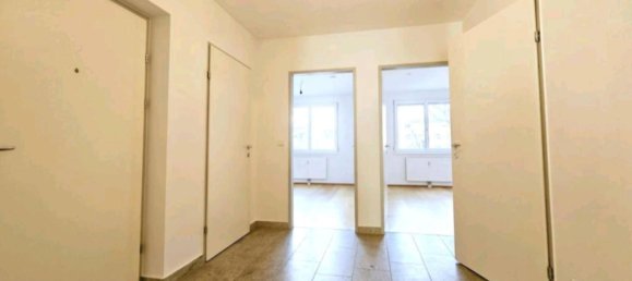 Apartamento de 2 dormitorios en Brigittenau, Austria No. 127836 2