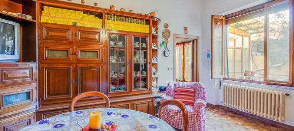 2 bedrooms Apartment in Montepulciano, Italy No. 58034 3