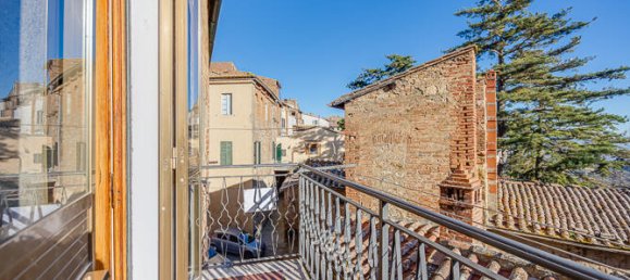 2 bedrooms Apartment in Montepulciano, Italy No. 58034 10