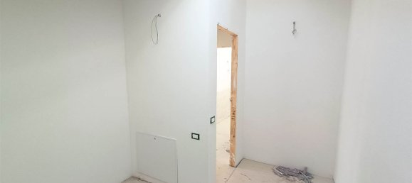 5 rooms House in Borgo San Lorenzo, Italy No. 114902 17