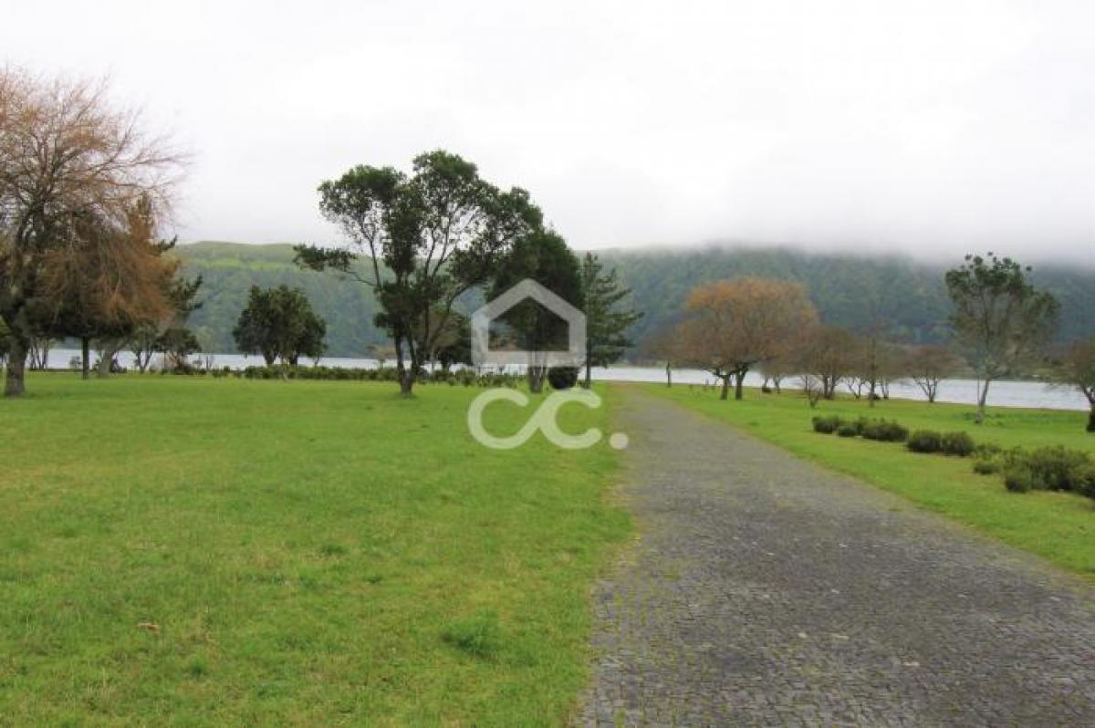 5 bedrooms Villa in Ponta Delgada, Portugal No. 1352