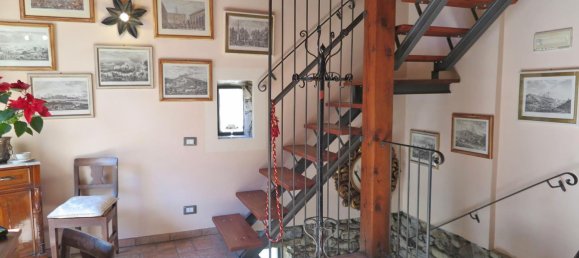 10 rooms House in Villafranca in Lunigiana, Italy No. 108033 40