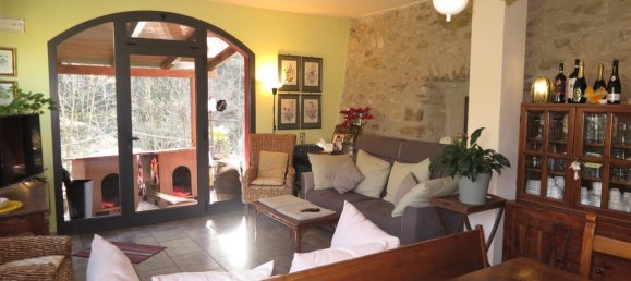 10 rooms House in Villafranca in Lunigiana, Italy No. 108033 26
