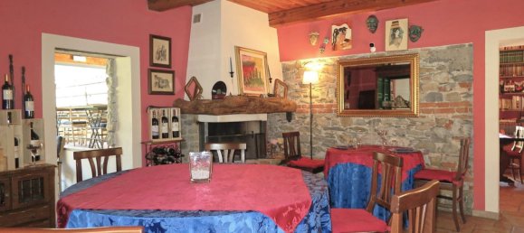 10 rooms House in Villafranca in Lunigiana, Italy No. 108033 45