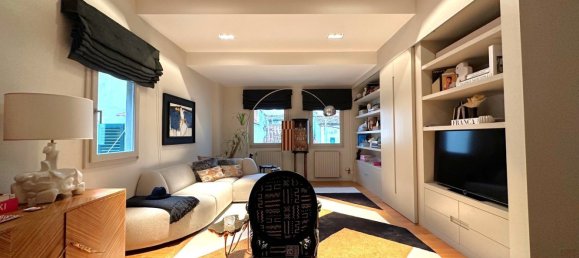 3 rooms Apartment in Florence, Italy No. 131362 7