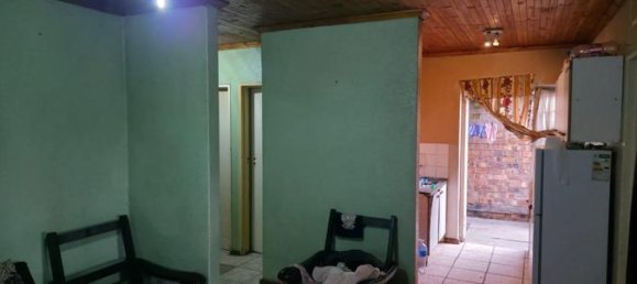 3 Schlafzimmer Haus in Scottsdene, South Africa, Nr. 1 5