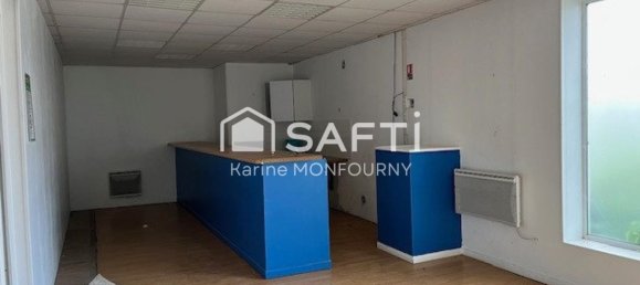 1200m² Commercial property in Saint-Quentin, France No. 42409 6