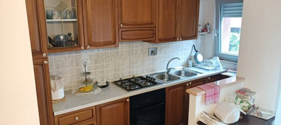 2 Schlafzimmer Wohnung in Collegno, Italy, Nr. 334657 4