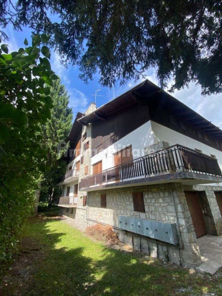 2 bedrooms Apartment in Bardonecchia, Italy No. 308853