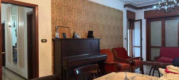 4-salle Appartement à Milazzo, Italy No. 168239 5