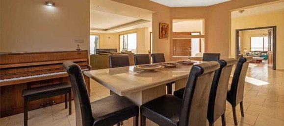 8 bedrooms Villa in Tala, Cyprus No. 7270 15