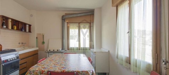 14-salle Maison à Viano, Italy No. 162847 18