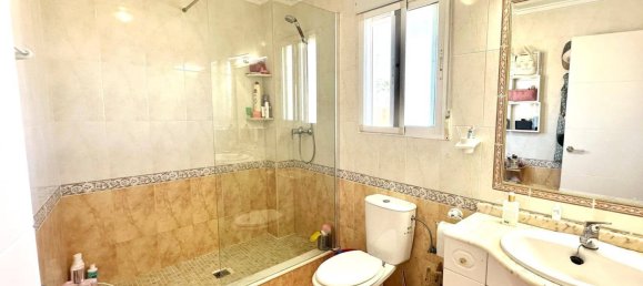 Дом с 4 спальнями в Ла Регия, Испания № 188014 48