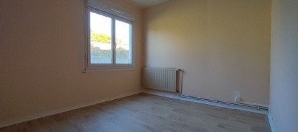 3 bedrooms Apartment in Senlis, France No. 40159 7