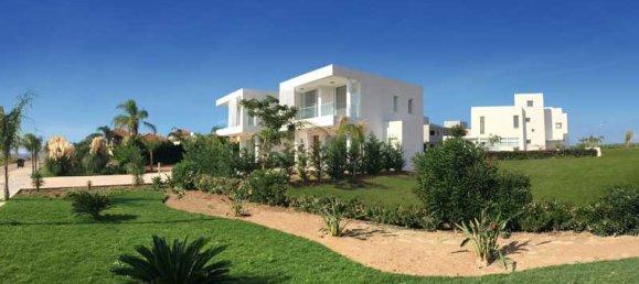 4 bedrooms Villa in Pegeia, Cyprus No. 15454 3