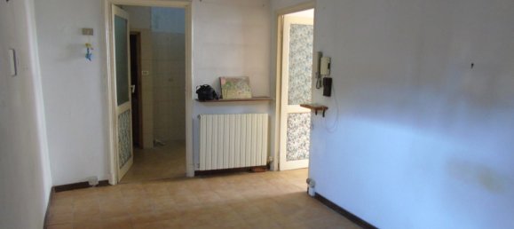 Дом с 3 комнатами в Кайро Монтенотте, Италия № 135928 6