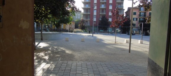 Дом с 3 комнатами в Кайро Монтенотте, Италия № 135928 4