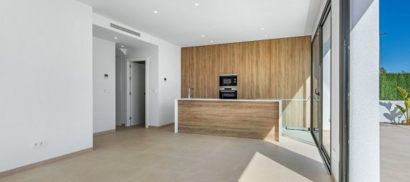 3 bedrooms Villa in Santiago de la Ribera, Spain No. 7134 4