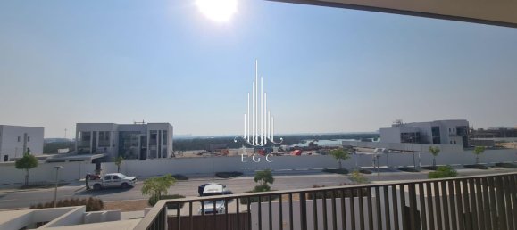 5 bedrooms Villa in Abu Dhabi, UAE No. 41958 27