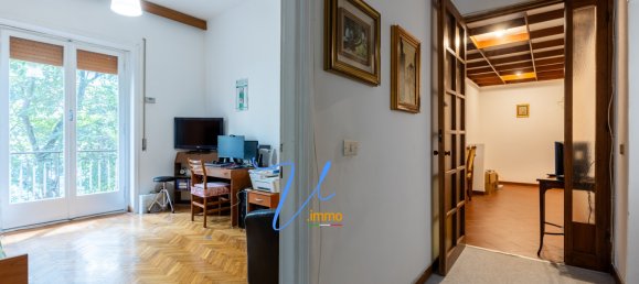 Квартира с 2 спальнями в Рим, Италия № 109948 5