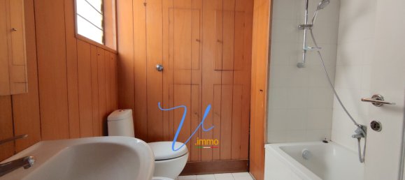 Квартира с 2 спальнями в Рим, Италия № 109948 14