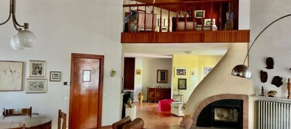 4-Zimmer Villa in Mercato Saraceno, Italy, Nr. 253897 9