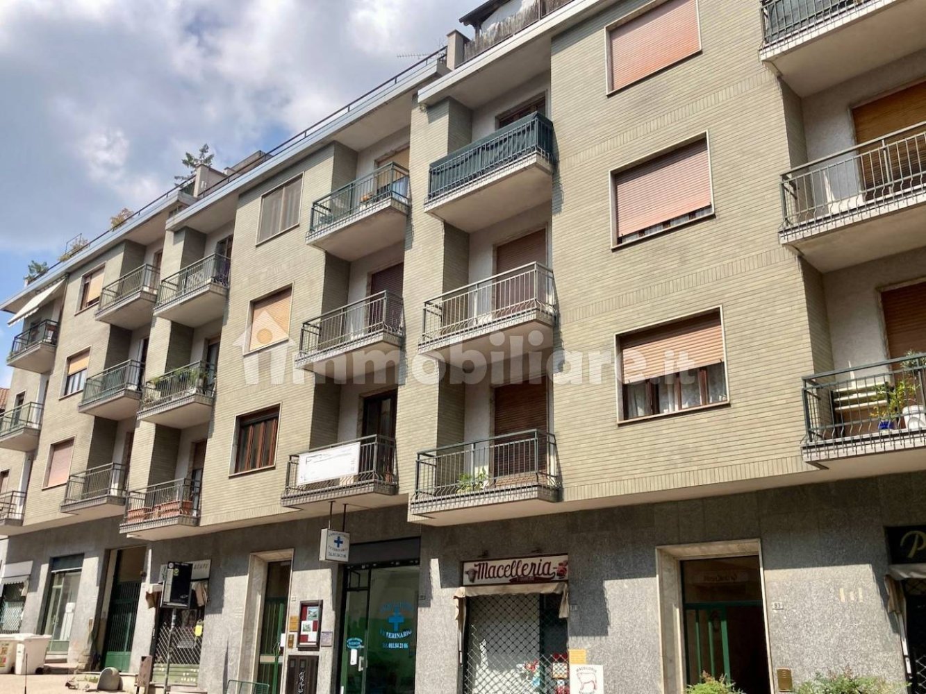 1 bedroom Apartment in Pino Torinese, Italy No. 80330