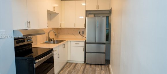140.38 m² terreno en venta en Miami, Miami-Dade, Florida, USA № 614964 6